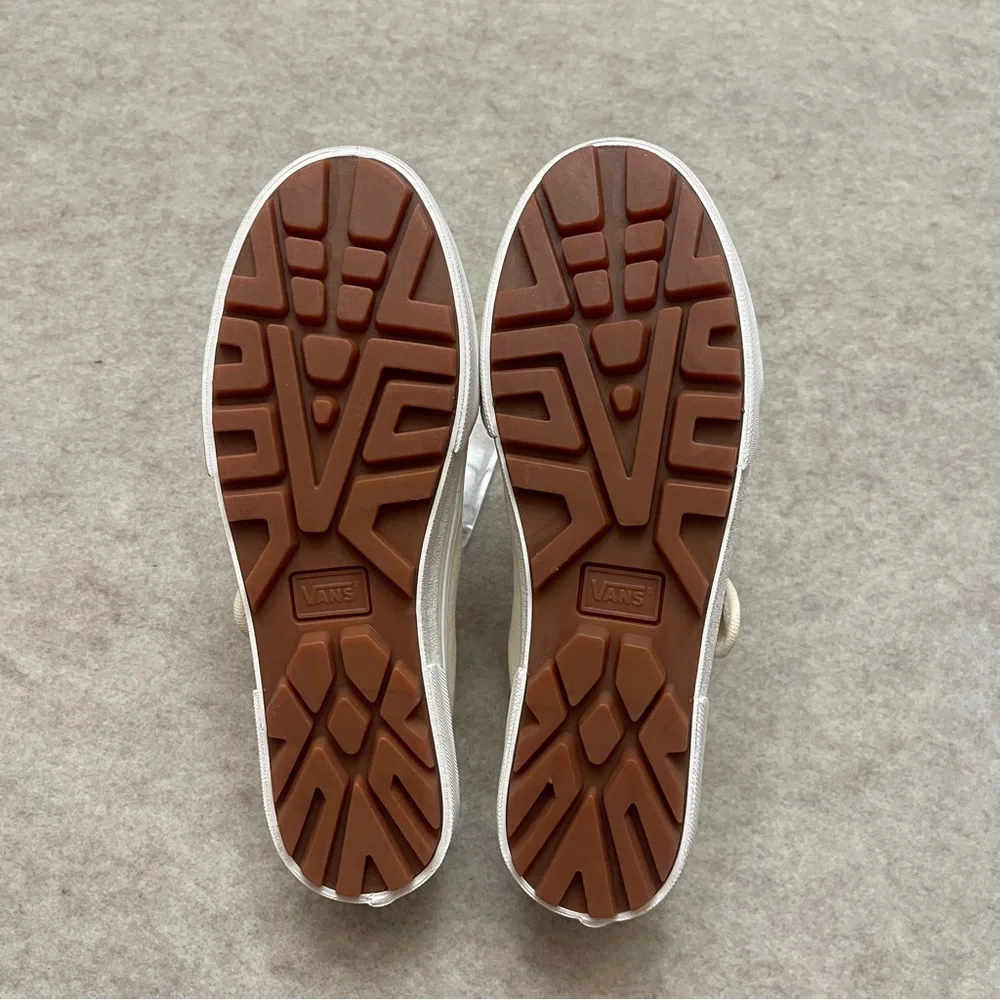 Vans style 93